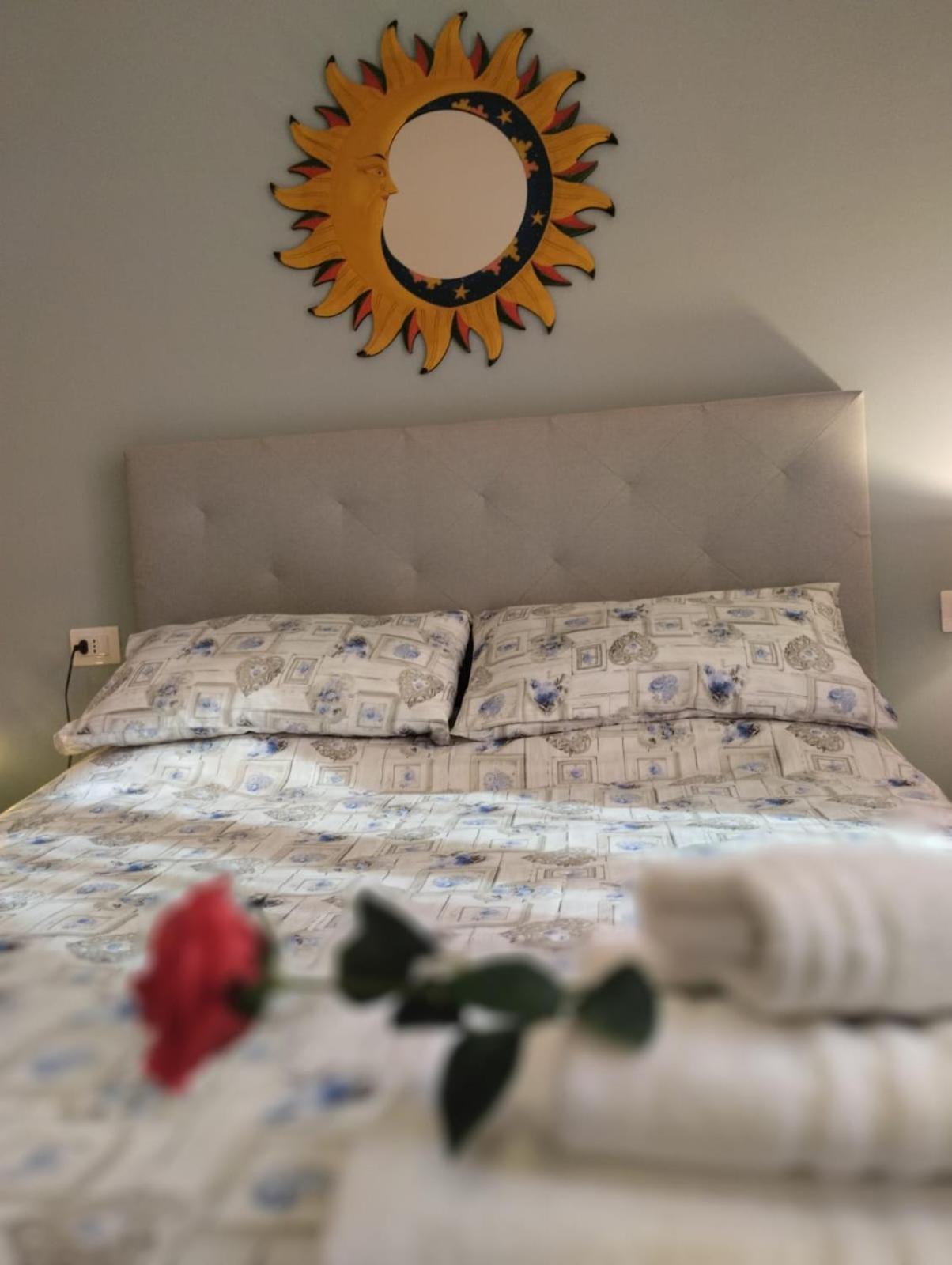 Ferienwohnung Casa Vacanze Buddy La Tua Base Per Visitare Il Mare Delle Cinque Terre La Spezia Exterior foto
