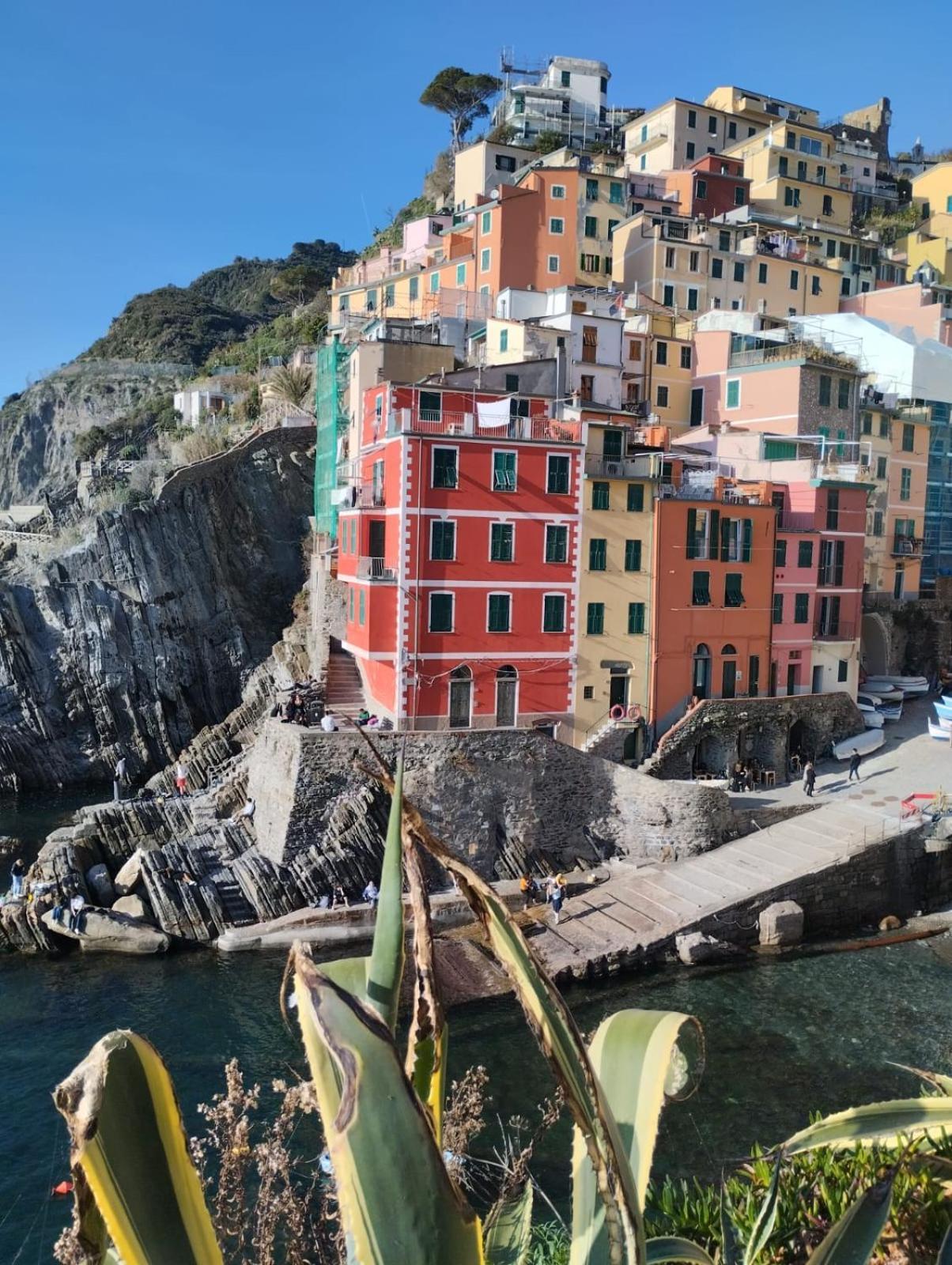 Ferienwohnung Casa Vacanze Buddy La Tua Base Per Visitare Il Mare Delle Cinque Terre La Spezia Exterior foto