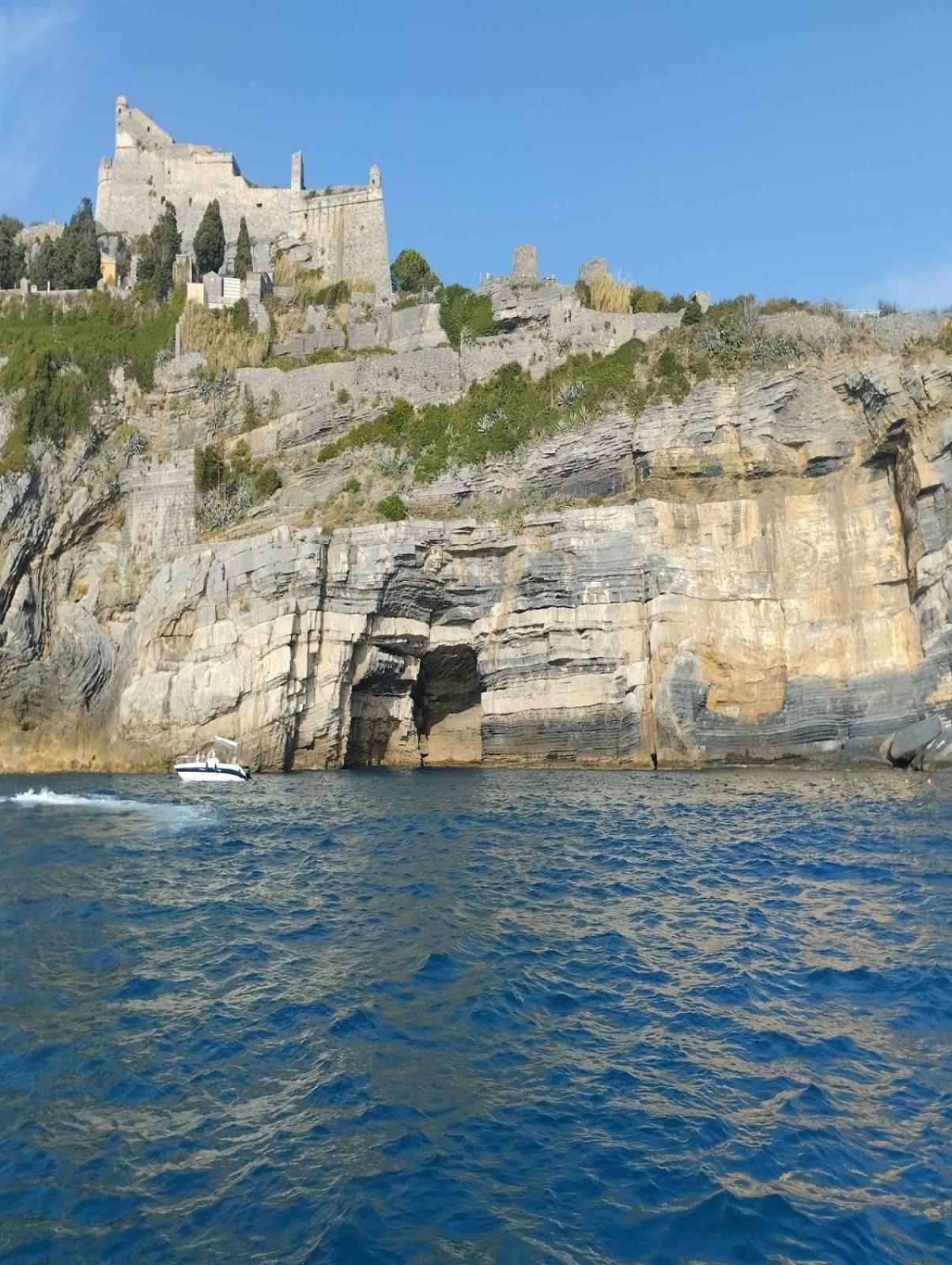 Ferienwohnung Casa Vacanze Buddy La Tua Base Per Visitare Il Mare Delle Cinque Terre La Spezia Exterior foto